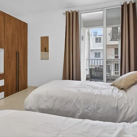 Contemporary Retreat St. Paul's Bay